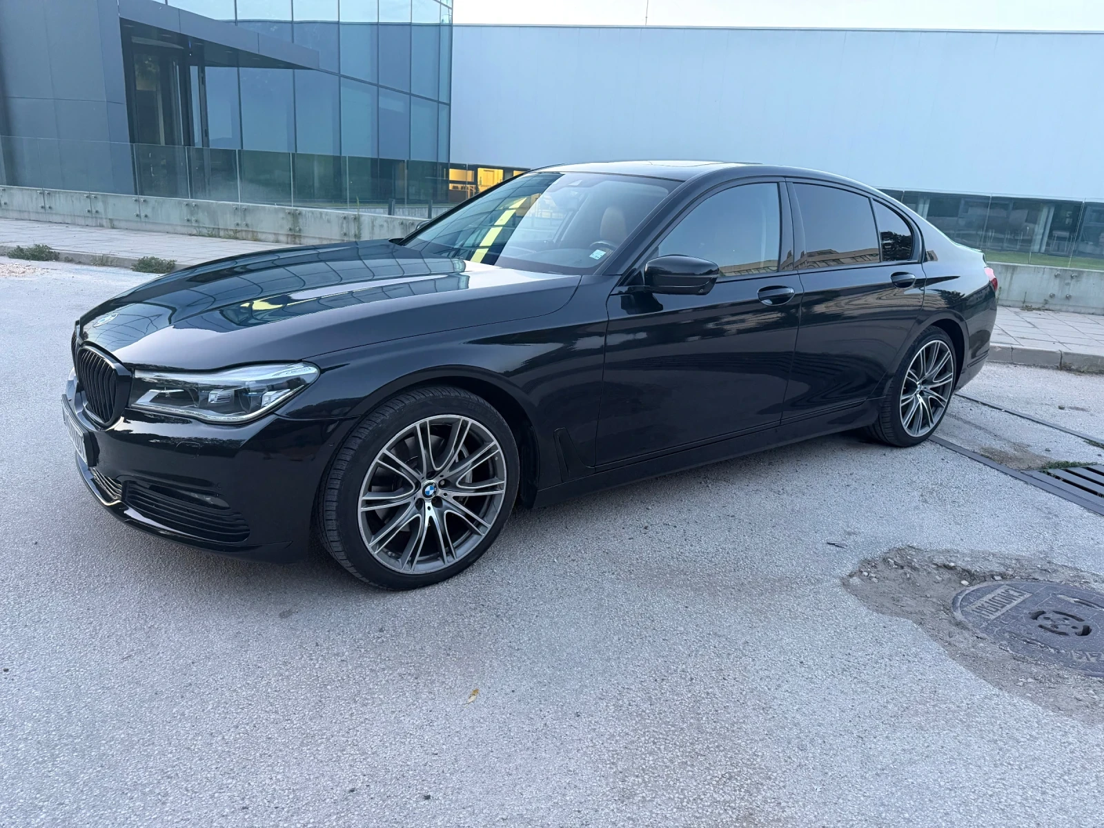 BMW 740 D xDrive, снимка 7 - Автомобили и джипове - 55344610