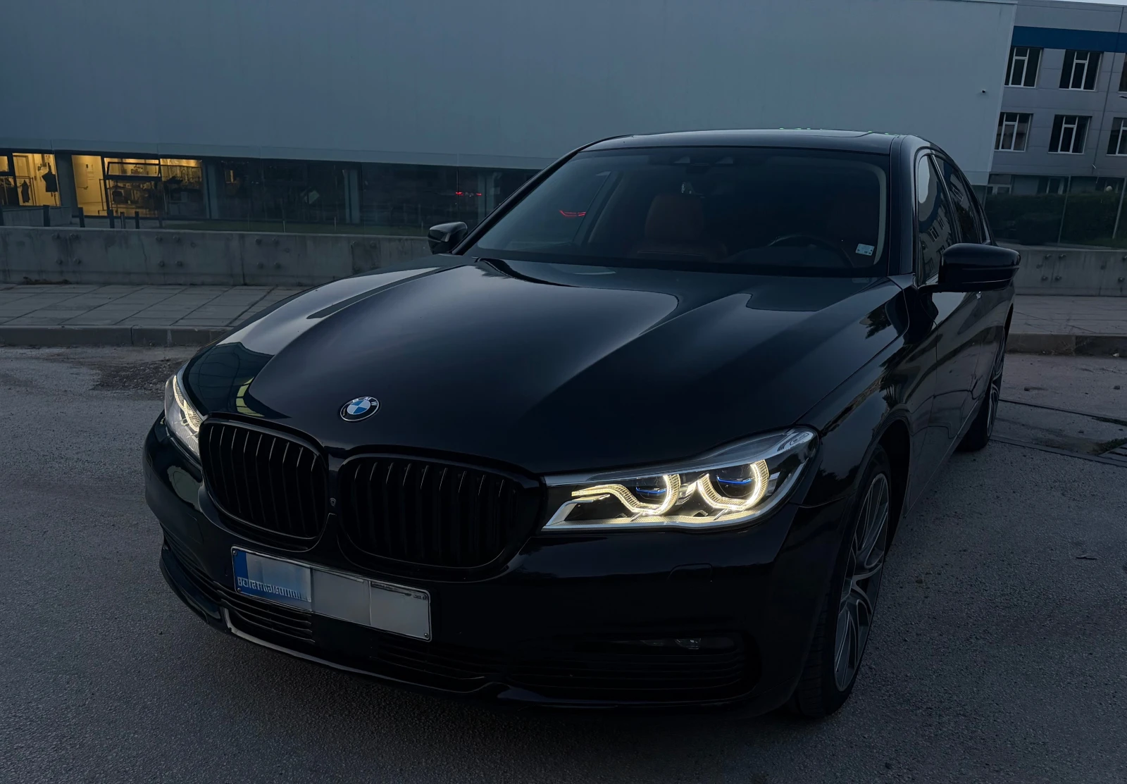BMW 740 D xDrive, снимка 7 - Автомобили и джипове - 55839469