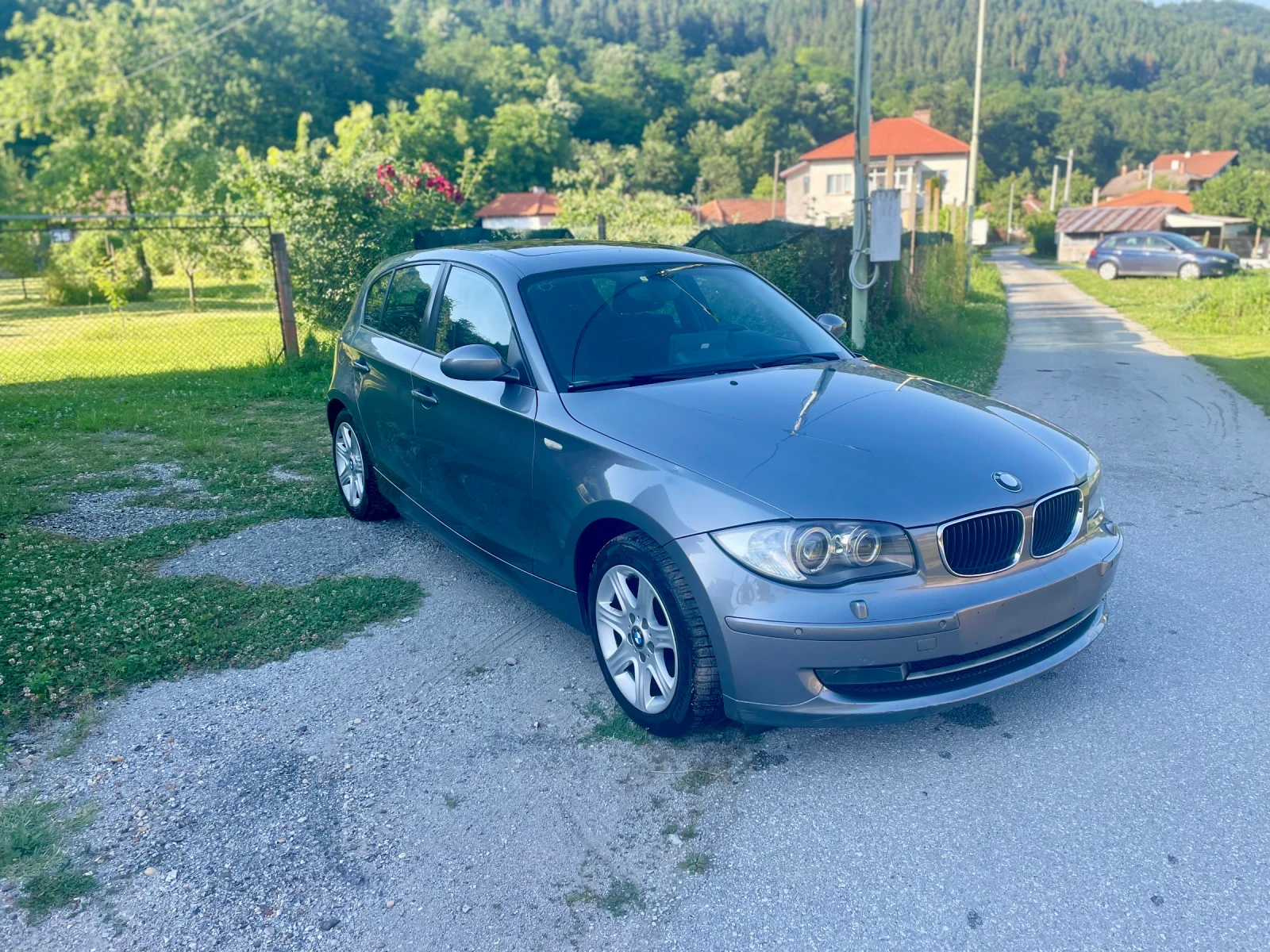 BMW 118 2.0 - 118 D | Mobile.bg � ����������� 2