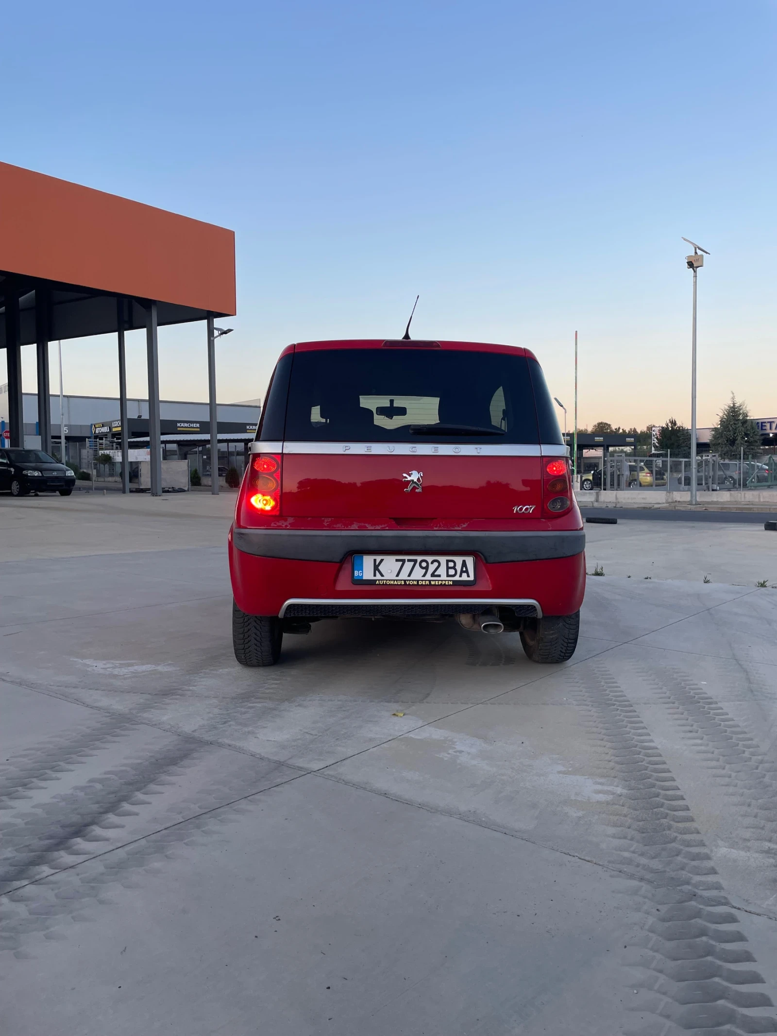 Peugeot 1007 1.6 HDI 110 k KLIMATIK, снимка 10 - Автомобили и джипове - 55821732