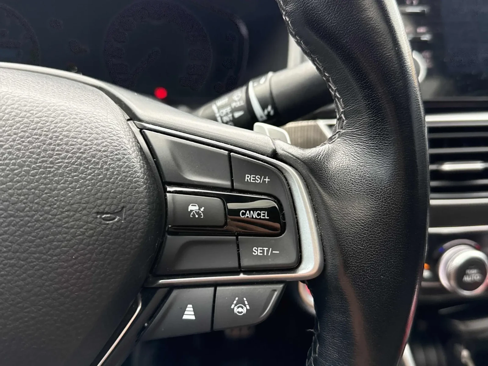Honda Accord Sport* 1.5T* ACC* ШИБЕДАХ* КАМЕРА* ПОДГРЕВ, снимка 9 - Автомобили и джипове - 56165674
