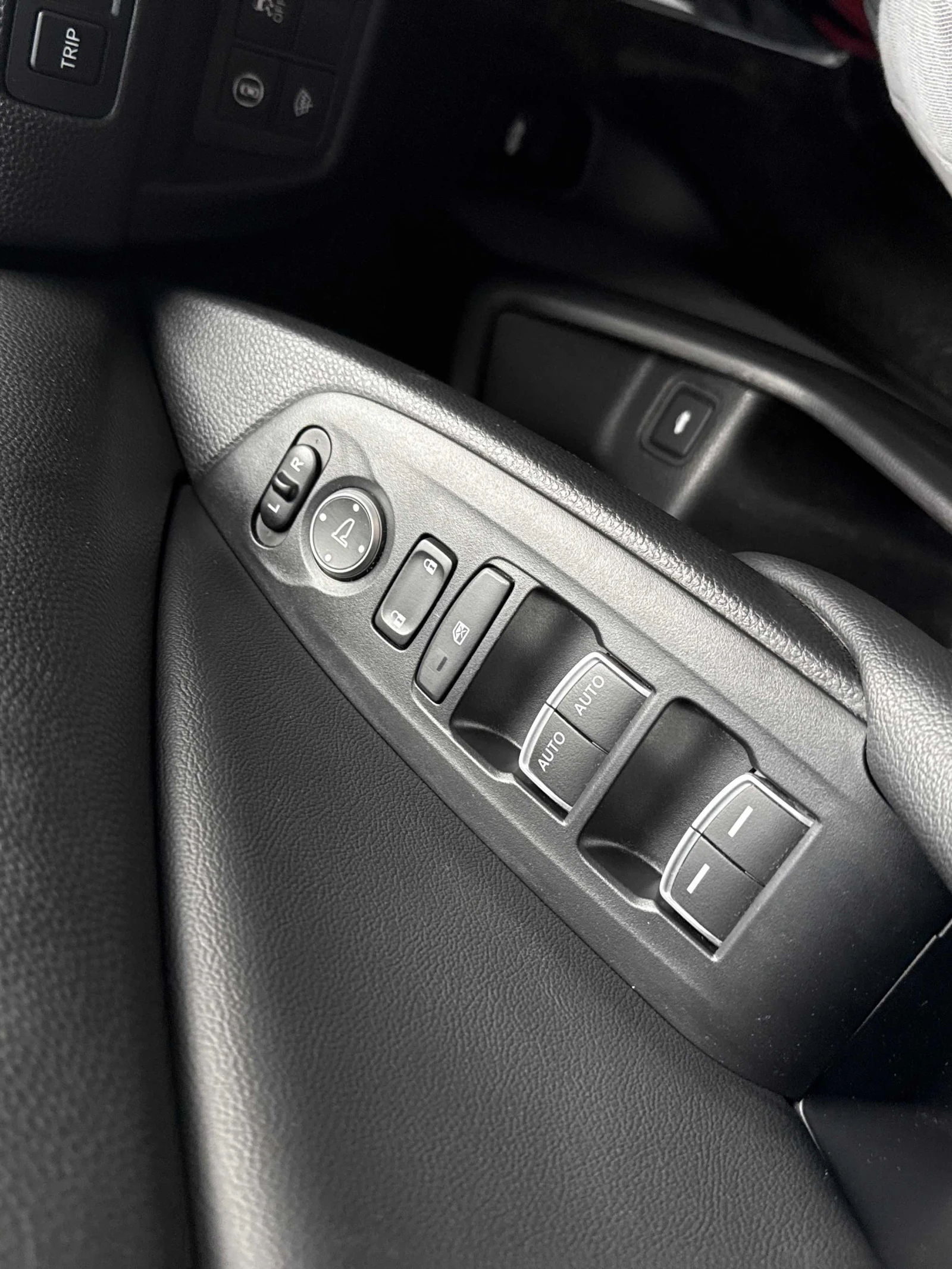 Honda Accord Sport* 1.5T* ACC* ШИБЕДАХ* КАМЕРА* ПОДГРЕВ, снимка 17 - Автомобили и джипове - 56165674