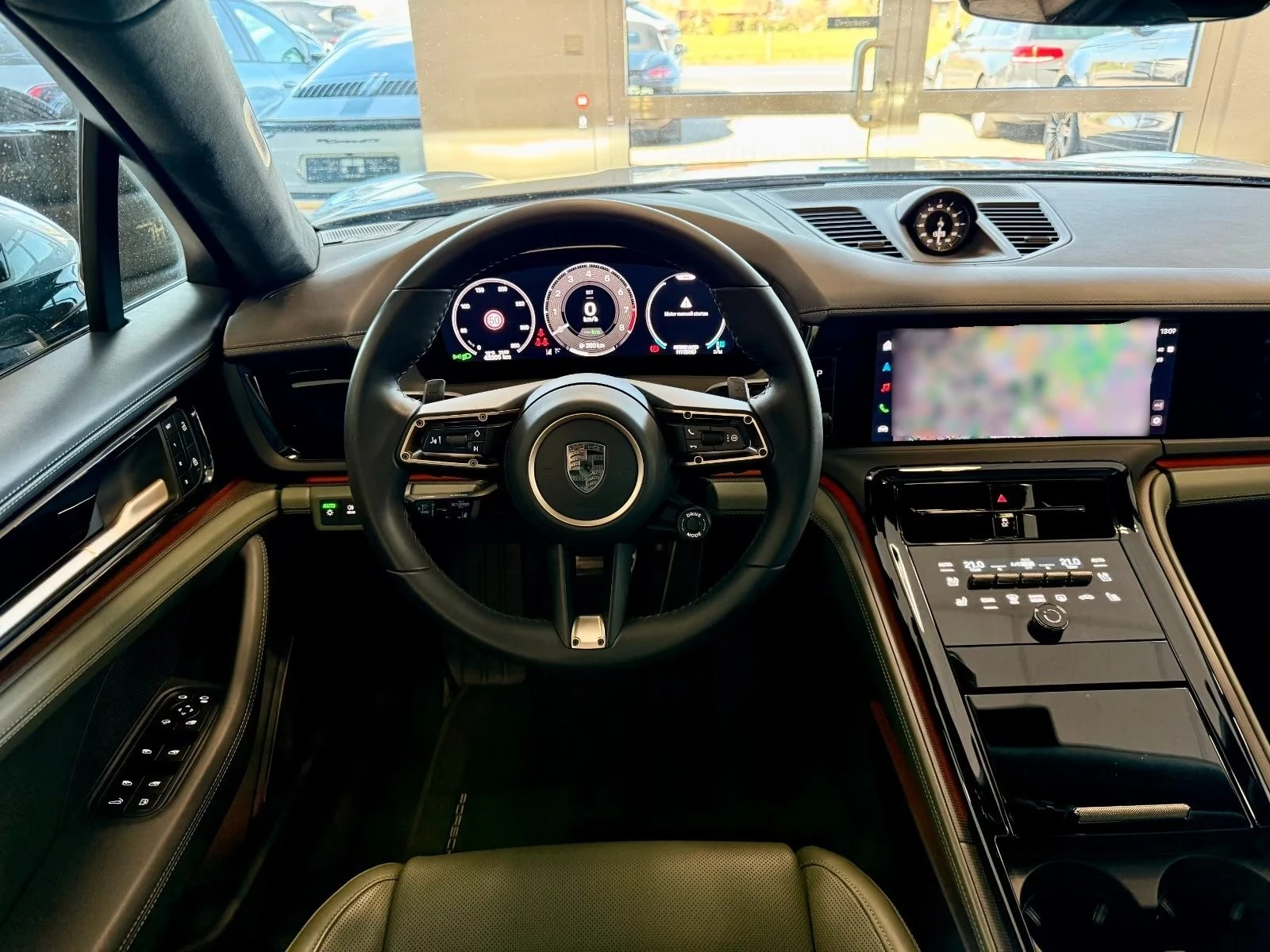 Porsche Panamera TURBO S E-HYBRID/ SPORT CHRONO/ CERAMIC / MATRIX / | Mobile.bg � ����������� 10