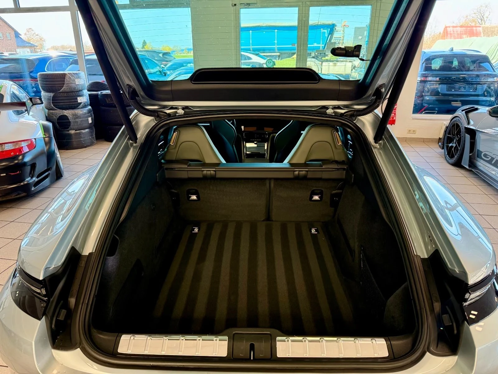 Porsche Panamera TURBO S E-HYBRID/ SPORT CHRONO/ CERAMIC / MATRIX / | Mobile.bg � ����������� 17
