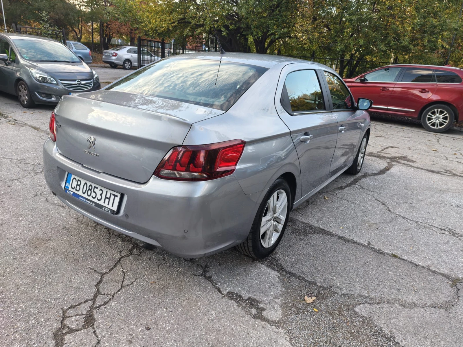 Peugeot 301 1.5 HDI, снимка 6 - Автомобили и джипове - 56597690