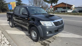 Toyota Hilux 2.5 D-4D 4X4 Климатик, снимка 2