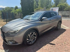 Infiniti Q30, снимка 1