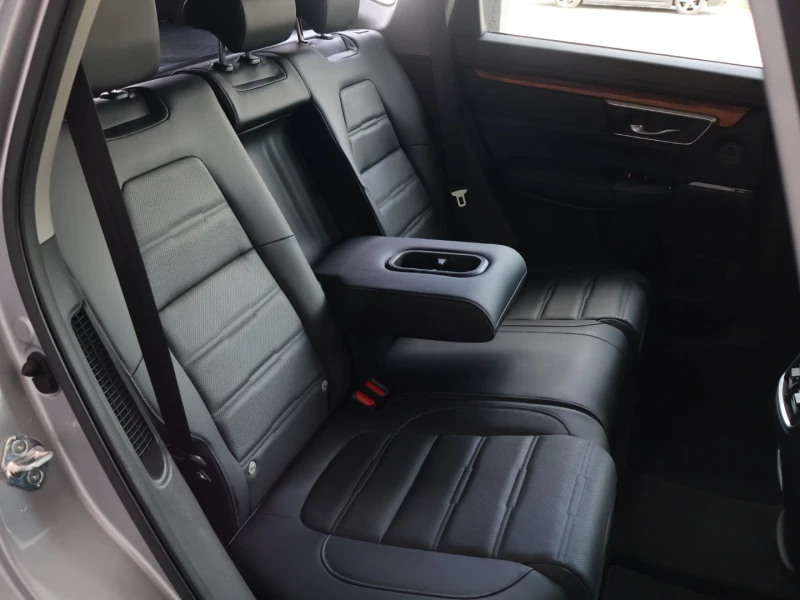 Honda Cr-v 2.0HYBRID/4х4/EXECUTIVE/Пълна сервизна история , снимка 14 - Автомобили и джипове - 51393245