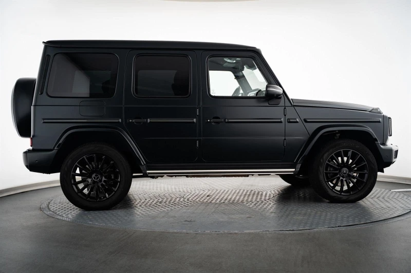 Mercedes-Benz G 500 AMG/ 4-MATIC/ MAGNO/ NIGHT/ 360/ MULTIBEAM/, снимка 8 - Автомобили и джипове - 51670859