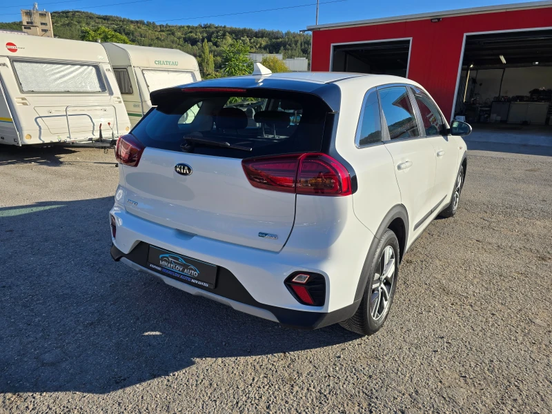 Kia Niro 1.6HYBRID/НАВИ/КОЖА/КАМЕРА/FULL LED, снимка 3 - Автомобили и джипове - 51799147