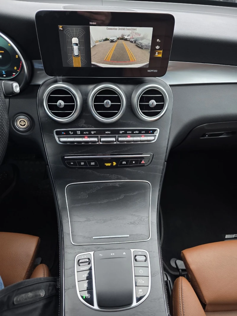 Mercedes-Benz GLC 220 d 4MATIC AMG, снимка 14 - Автомобили и джипове - 53294874
