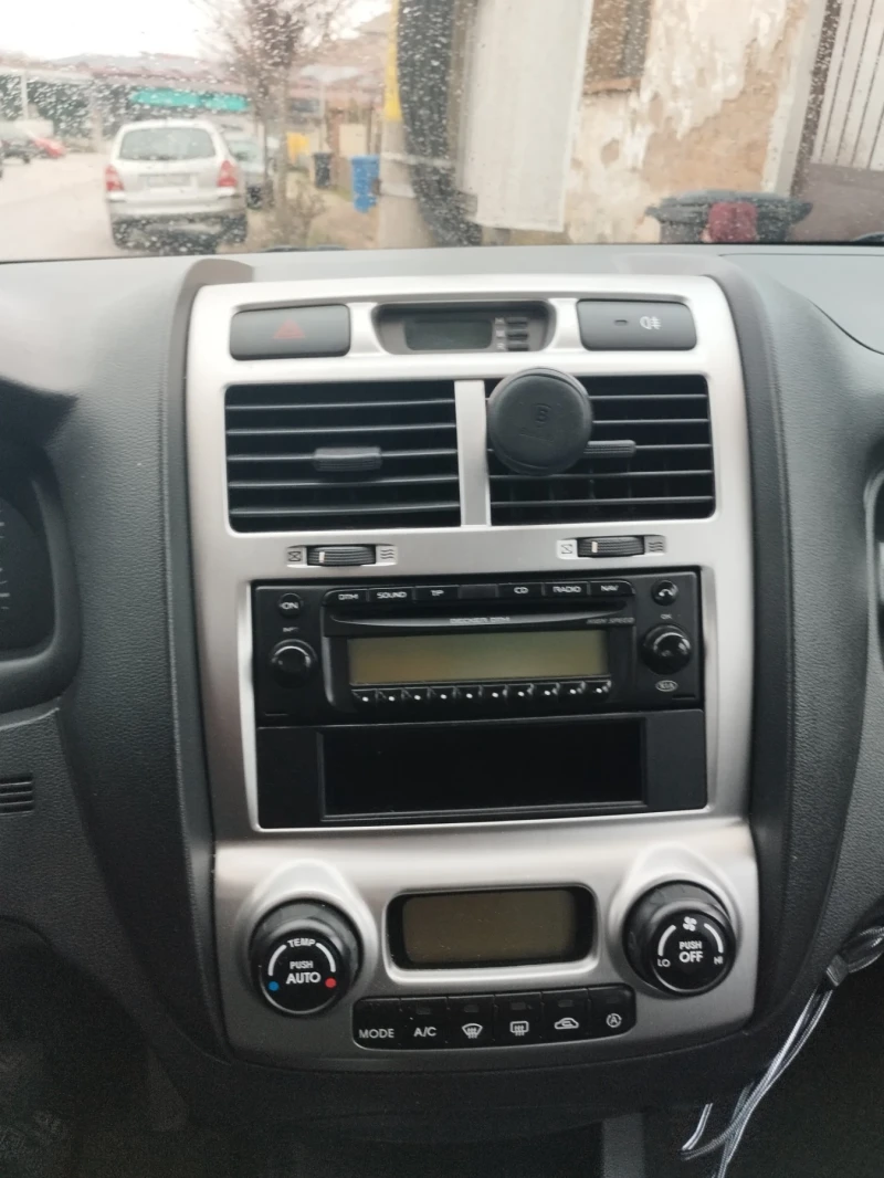 Kia Sportage, снимка 5 - Автомобили и джипове - 53356526
