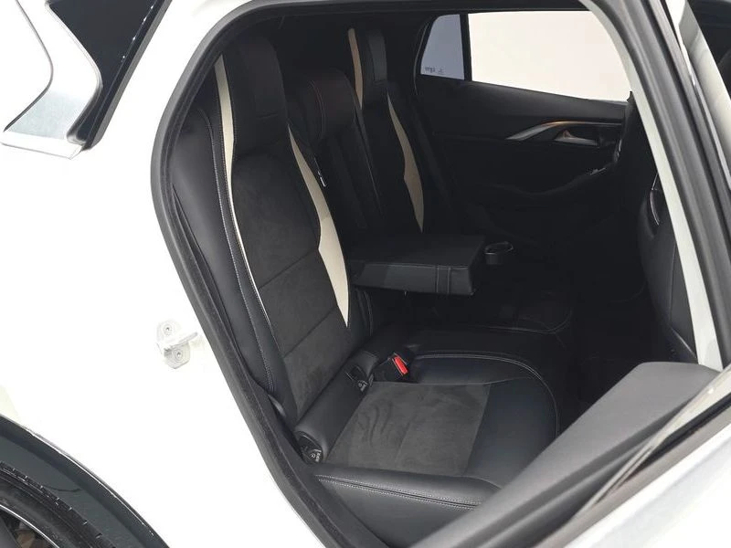 Infiniti Q30 2.0 Automatic ПАНОРАМА* ПОДГРЕВ* КАМЕРИ, снимка 11 - Автомобили и джипове - 55980871