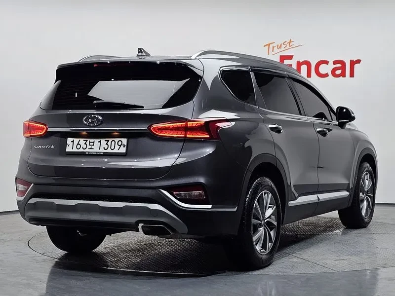 Hyundai Santa fe 2.0 2WD - САМО 30% АВАНС, снимка 2 - Автомобили и джипове - 56307613
