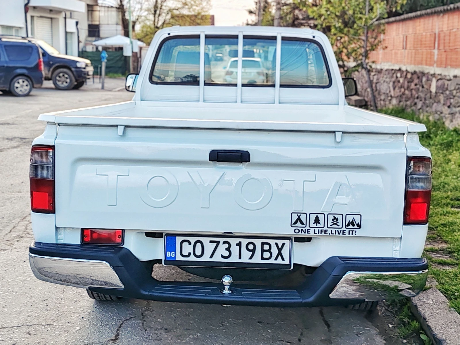 Toyota Hilux 2.5 D4D 90 k.c 75000км!!! - изображение 6