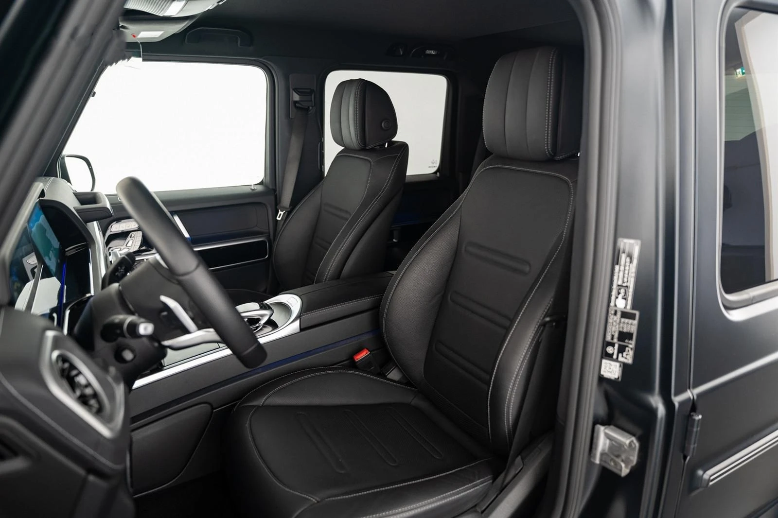 Mercedes-Benz G 500 AMG/ 4-MATIC/ MAGNO/ NIGHT/ 360/ MULTIBEAM/ - изображение 9