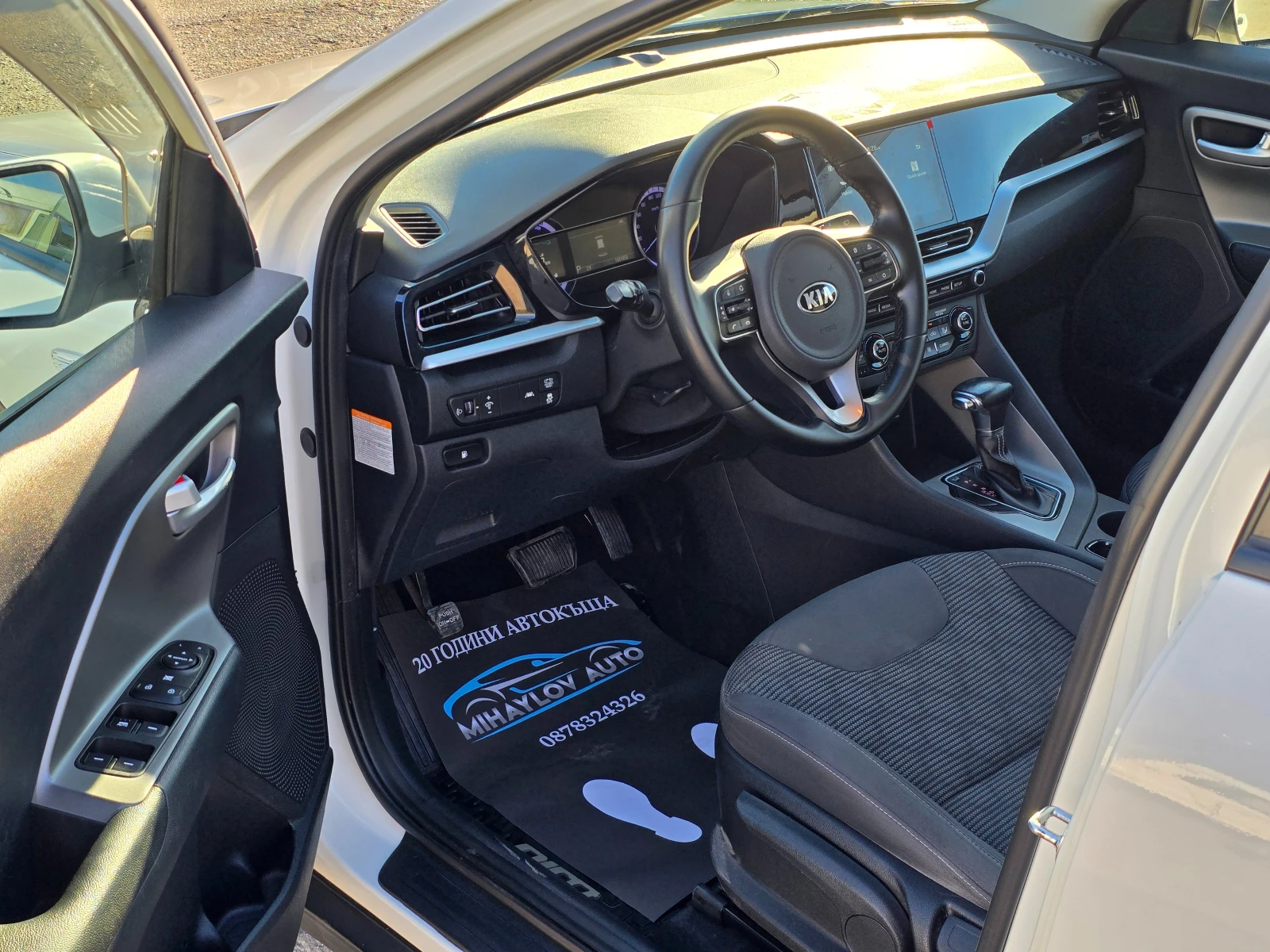 Kia Niro 1.6HYBRID/НАВИ/КОЖА/КАМЕРА/FULL LED - изображение 10