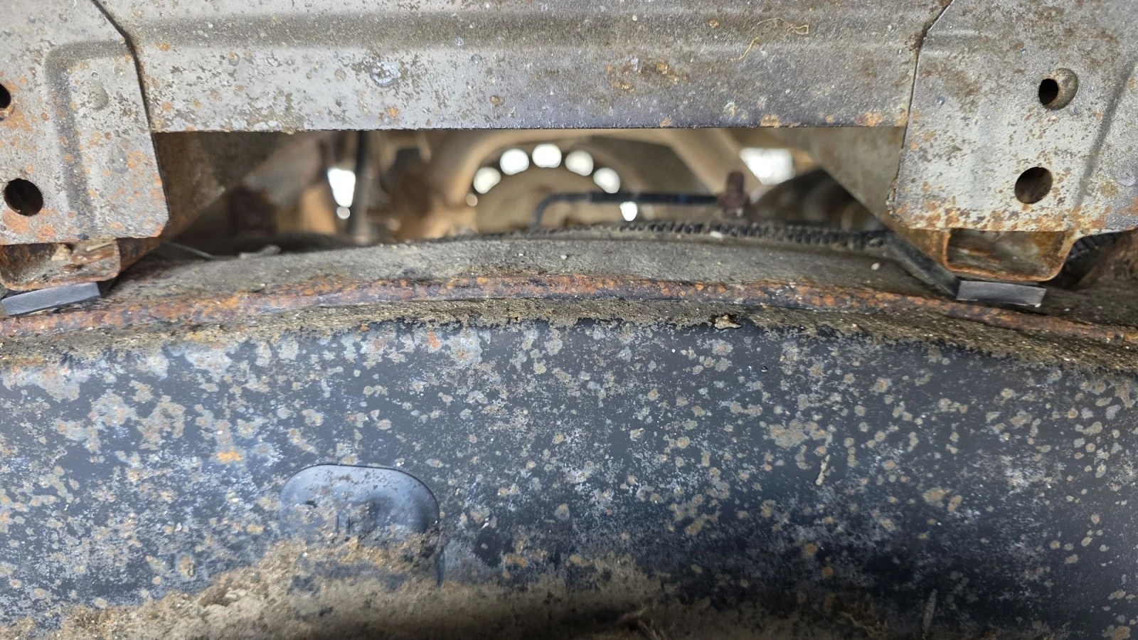 Toyota Hilux 2.5 D-4D 4X4 Климатик, снимка 5 - Автомобили и джипове - 53874023