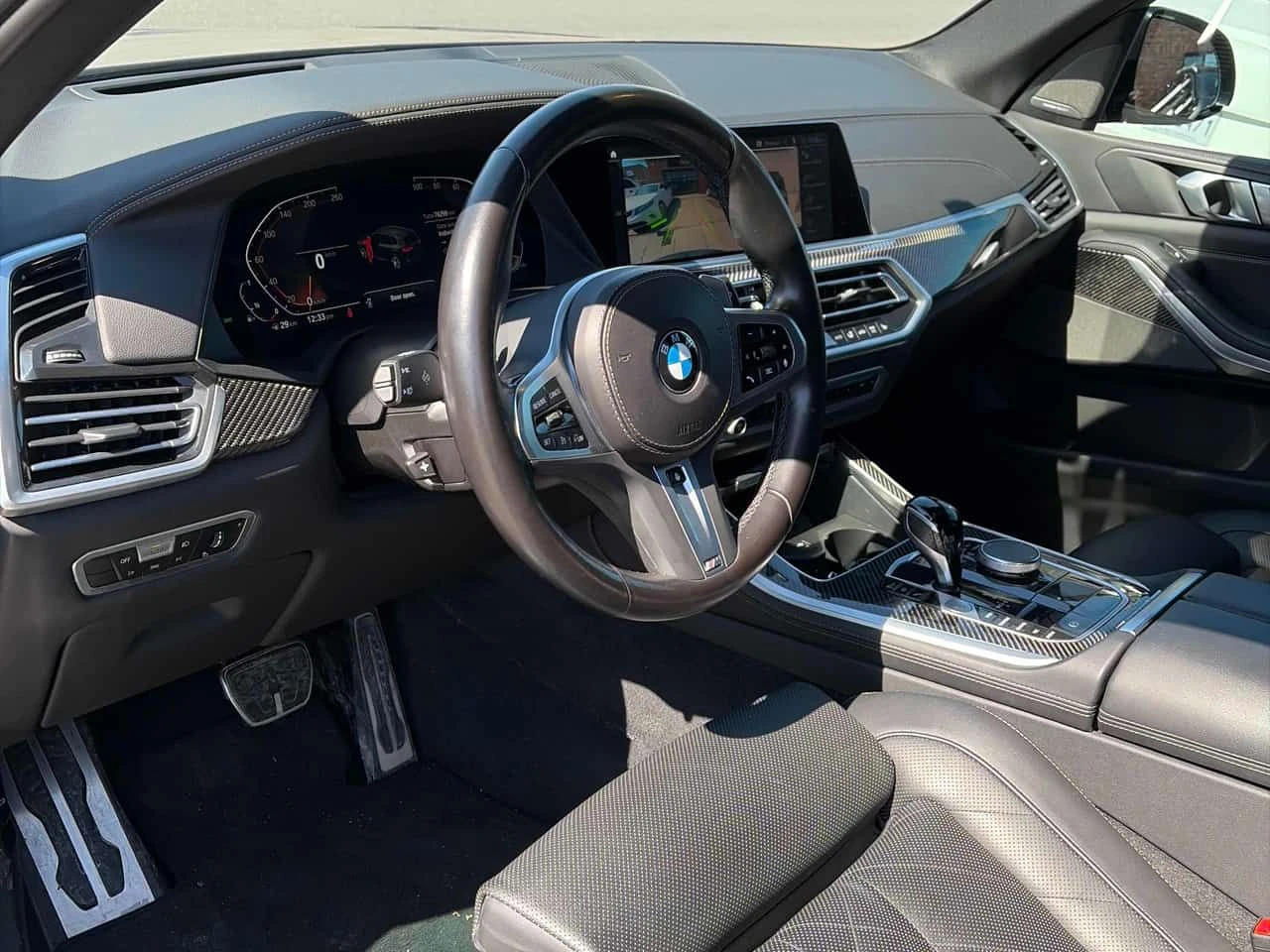 BMW X5 * xDrive40i * ЛАЗЕР * М ПАКЕТ * 360 * H/K , снимка 5 - Автомобили и джипове - 54000363