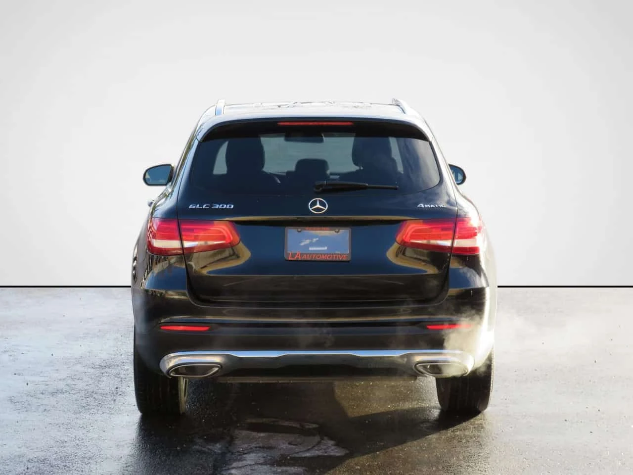 Mercedes-Benz GLC AMG w/ Navi CarPlay Sunroof * No Accident | Mobile.bg � ����������� 7