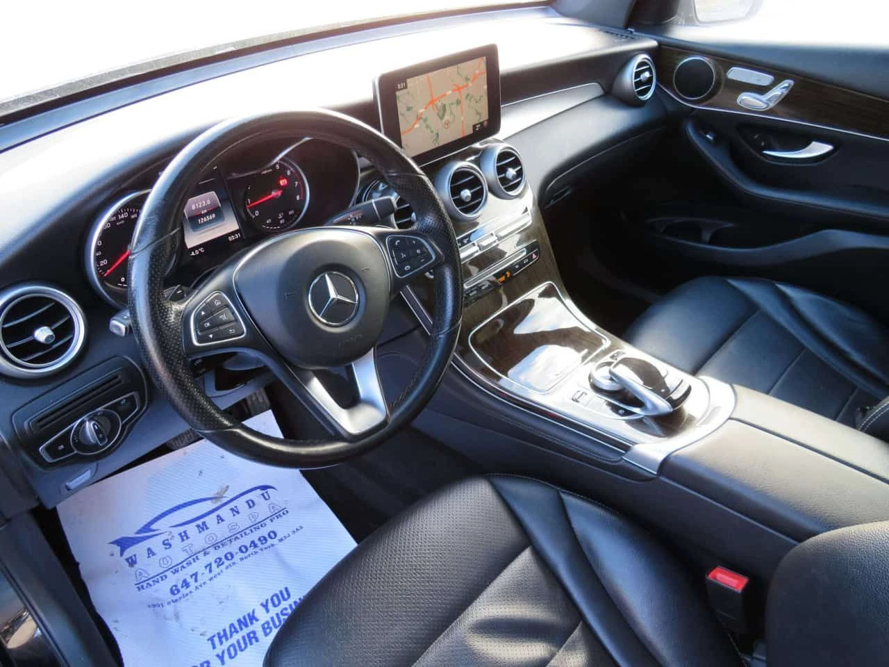 Mercedes-Benz GLC AMG w/ Navi CarPlay Sunroof * No Accident | Mobile.bg � ����������� 10
