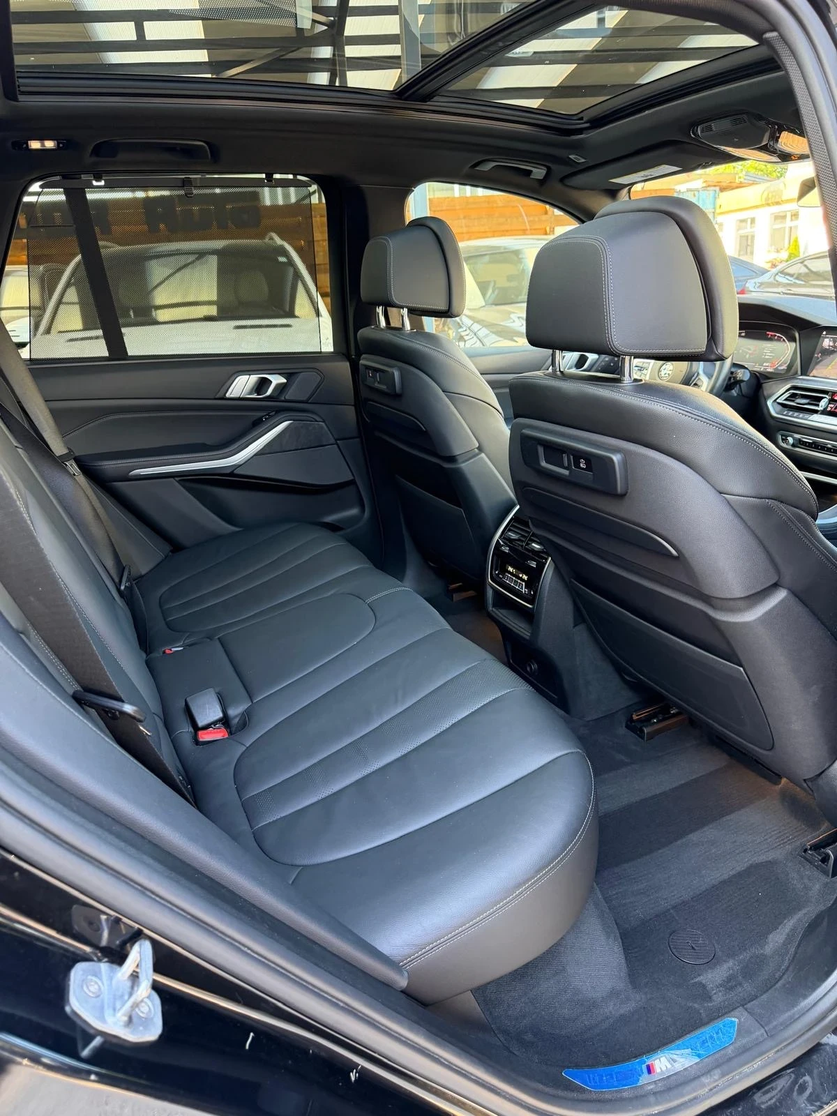 BMW X5 40i xDrive M-Pack 38к км! ВЪЗДУХ | ОБДУХ | МАСАЖ, снимка 13 - Автомобили и джипове - 55051455