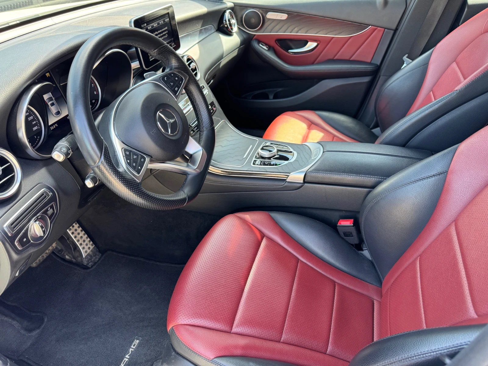 Mercedes-Benz GLC 250, снимка 6 - Автомобили и джипове - 55174992