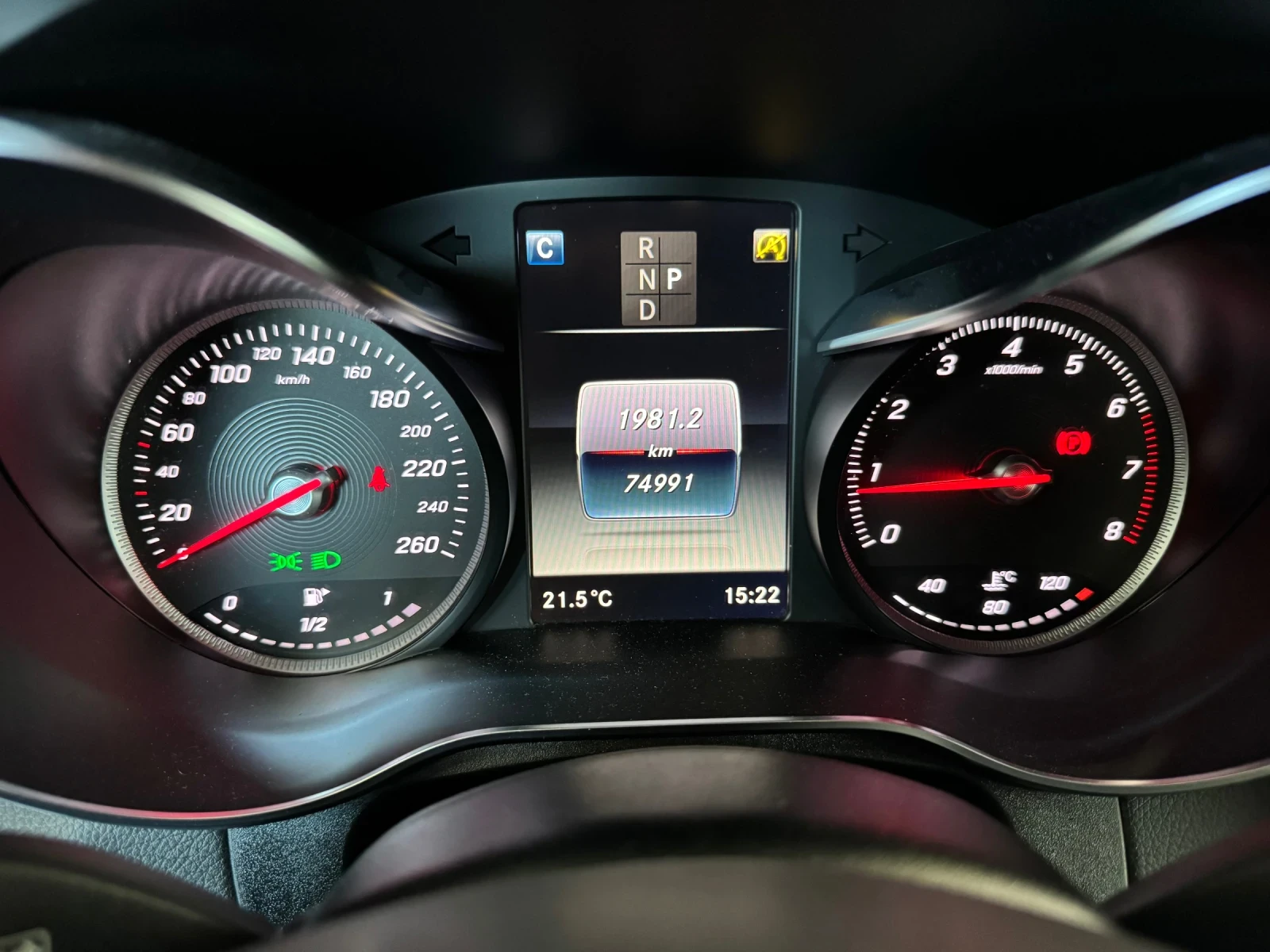 Mercedes-Benz GLC 250, снимка 10 - Автомобили и джипове - 55174992