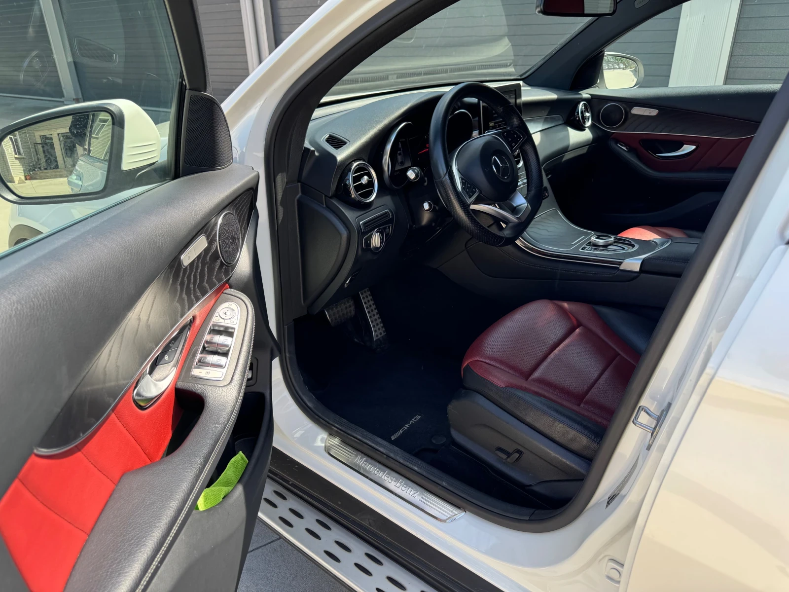 Mercedes-Benz GLC 250, снимка 7 - Автомобили и джипове - 55174992