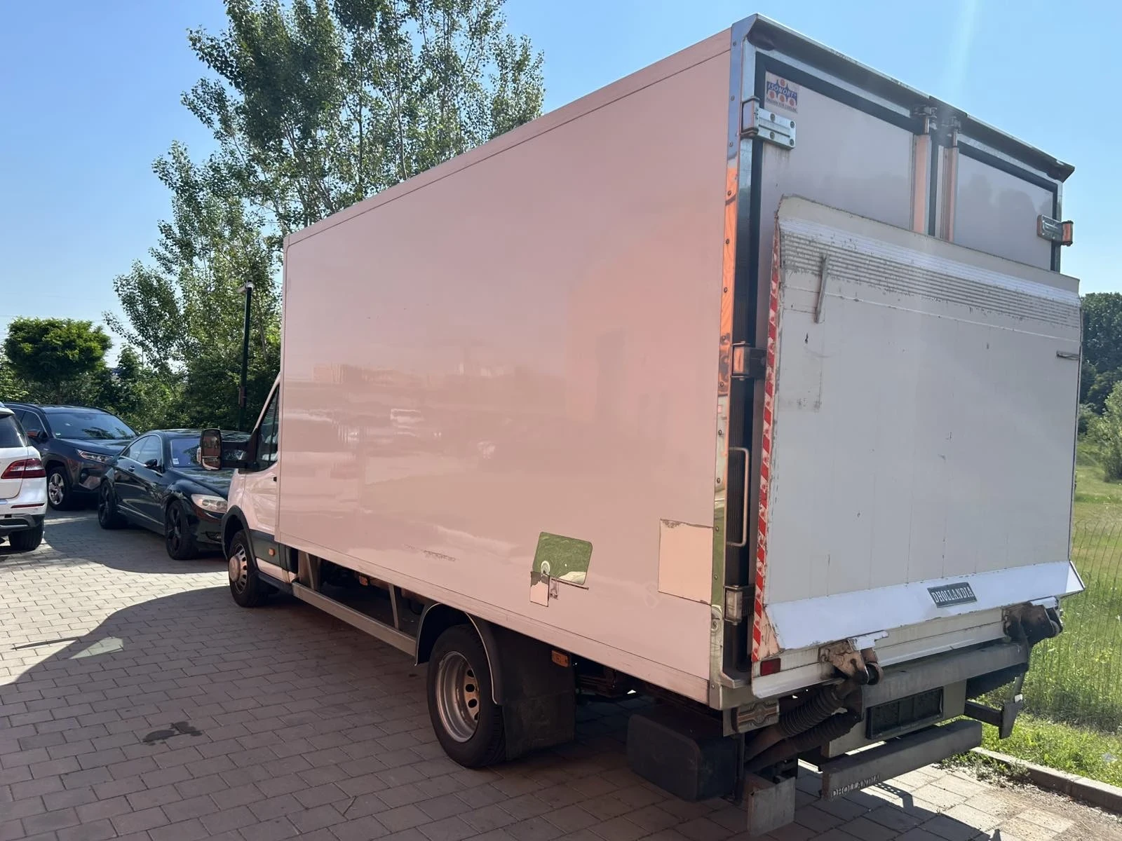 Ford Transit Хладилен със падащ борд 8 палетен, снимка 9 - Бусове и автобуси - 55159590