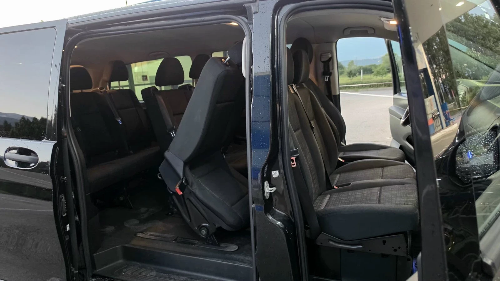 Mercedes-Benz Vito VITO TOURER 2.2CD, снимка 11 - Бусове и автобуси - 55453238