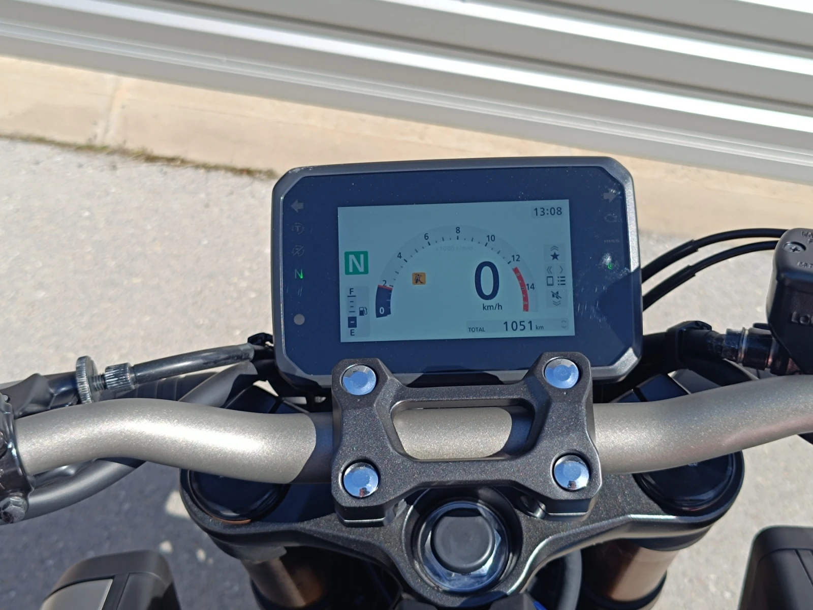 Honda Cb 650R E-Clutch, снимка 12 - Мотоциклети и мототехника - 53812187