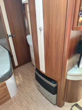 �������� Hobby Exelent | Mobile.bg � ����� ������ 12