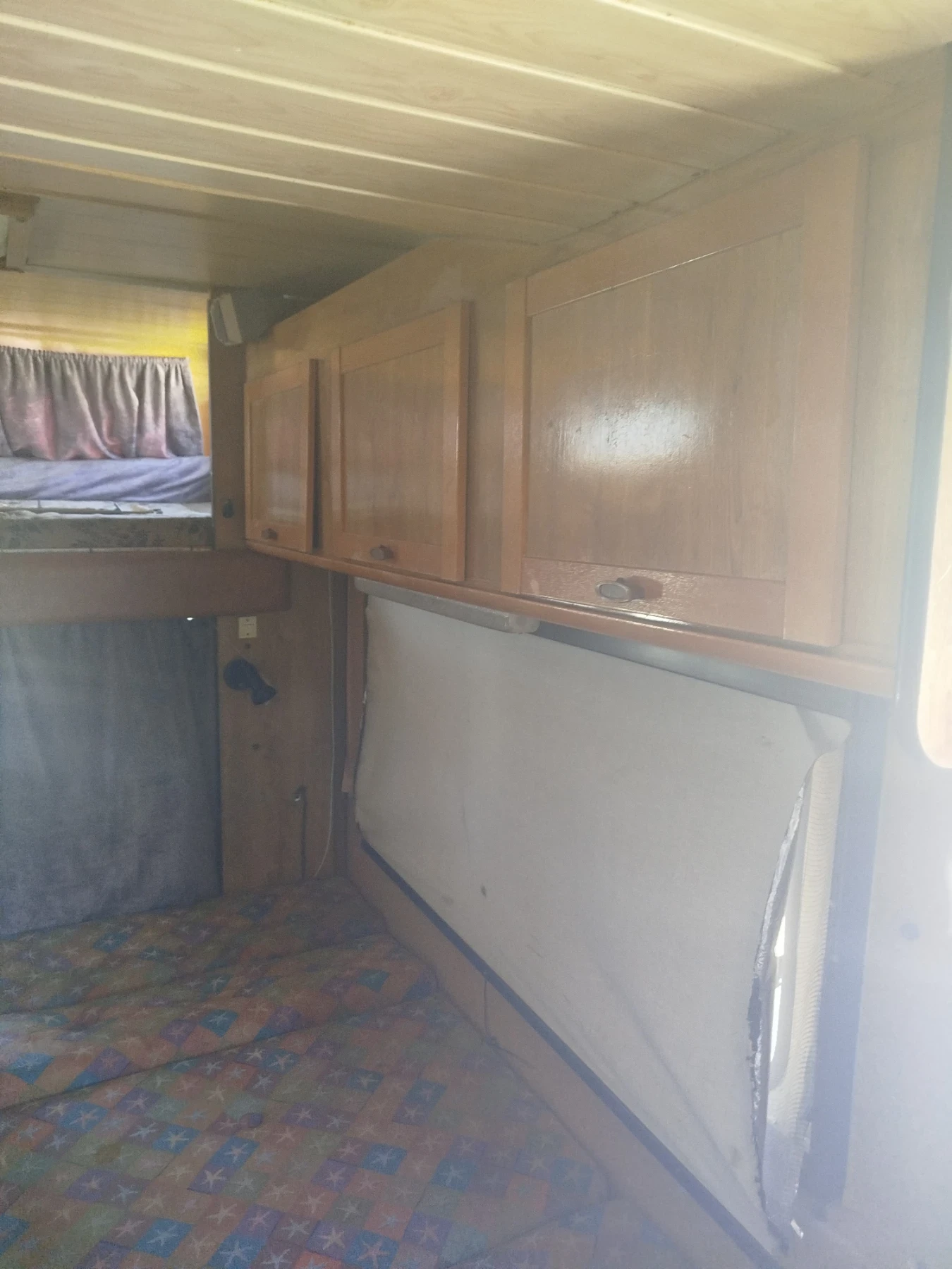 Кемпер Fiat Дукато 2.5 чист дизел, снимка 9 - Каравани и кемпери - 54320287