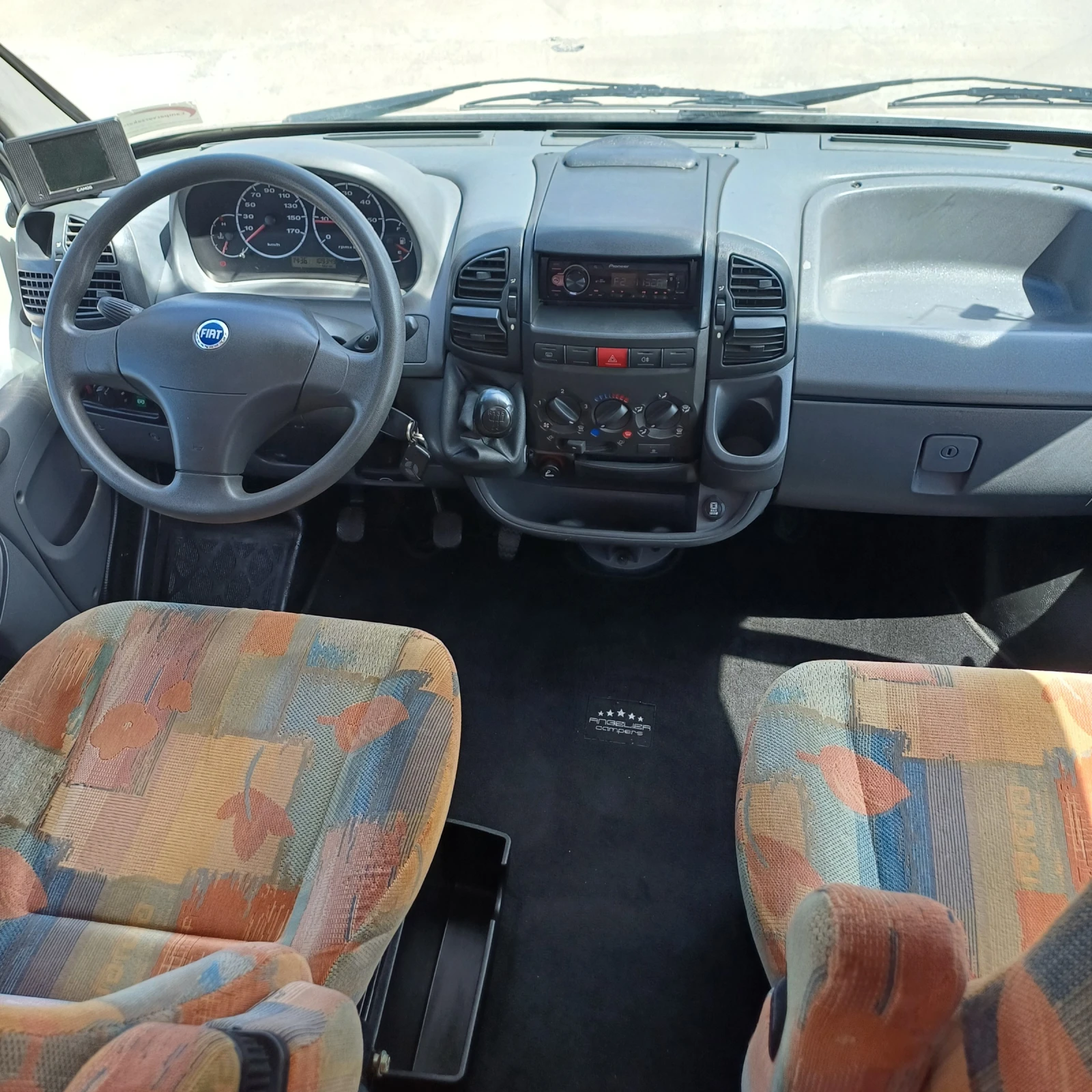 Кемпер Rapido 740 F, снимка 7 - Каравани и кемпери - 54727943