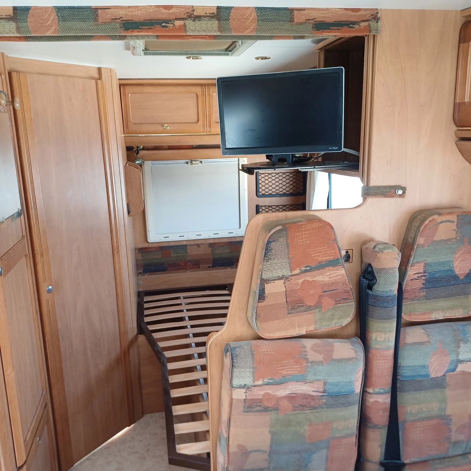 Кемпер Rapido 740 F, снимка 6 - Каравани и кемпери - 54727943