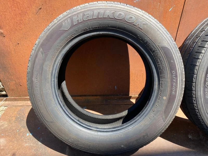 Гуми Летни 205/65R16, снимка 2 - Гуми и джанти - 37007492