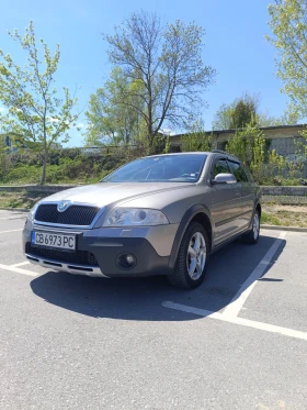 Skoda Octavia SCOUT, снимка 7