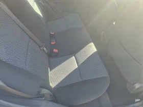 Toyota Auris 99000 KM. НОВ ВНОС , снимка 9