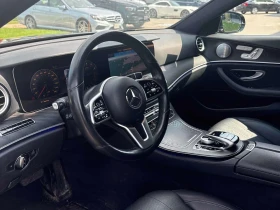Mercedes-Benz E 300 4MATIC * ГЛАВНО ПРЕДСТАВИТЕЛСТВО НА MERCEDES* , снимка 7