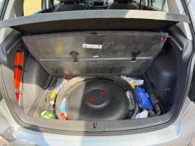 VW Golf Plus 1.6 MPI BSE ГАЗ, снимка 13