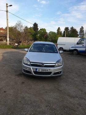 Opel Astra на части H 1.9 120к.с, снимка 2