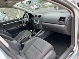 VW Golf Лизинг!!! 1.6i 102к. Климатроник! Внос Италия! - 7300 лв. - 26026712 | Car24.bg