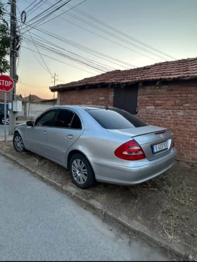  Mercedes-Benz E 270