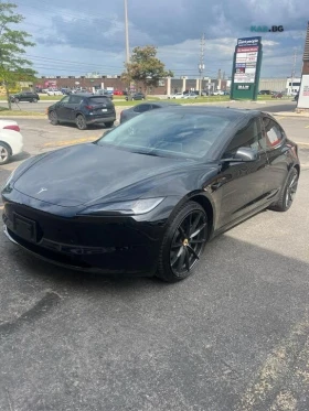 ������ Tesla Model 3