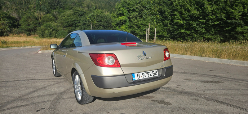 Renault Megane 2.0 Т, снимка 3 - Автомобили и джипове - 46322658