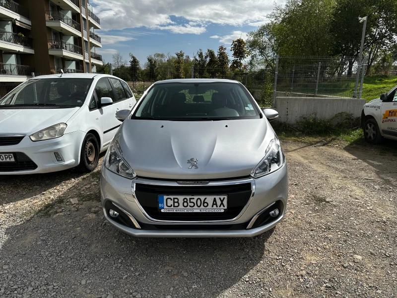 Peugeot 208, снимка 1 - Автомобили и джипове - 47562061