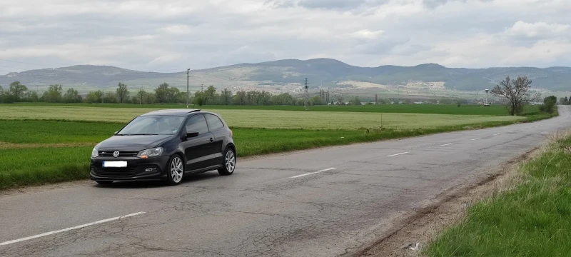 VW Polo R Line, снимка 3 - Автомобили и джипове - 47548841