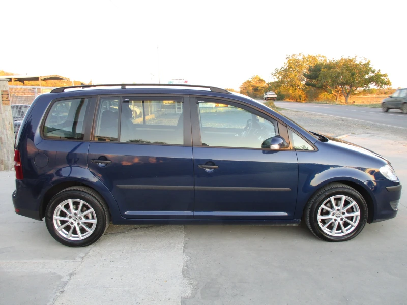 VW Touran 1.9 TDI/105кс./KATO НОВА, снимка 3 - Автомобили и джипове - 47680412