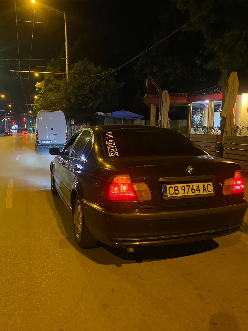 BMW 320, снимка 6 - Автомобили и джипове - 48440041